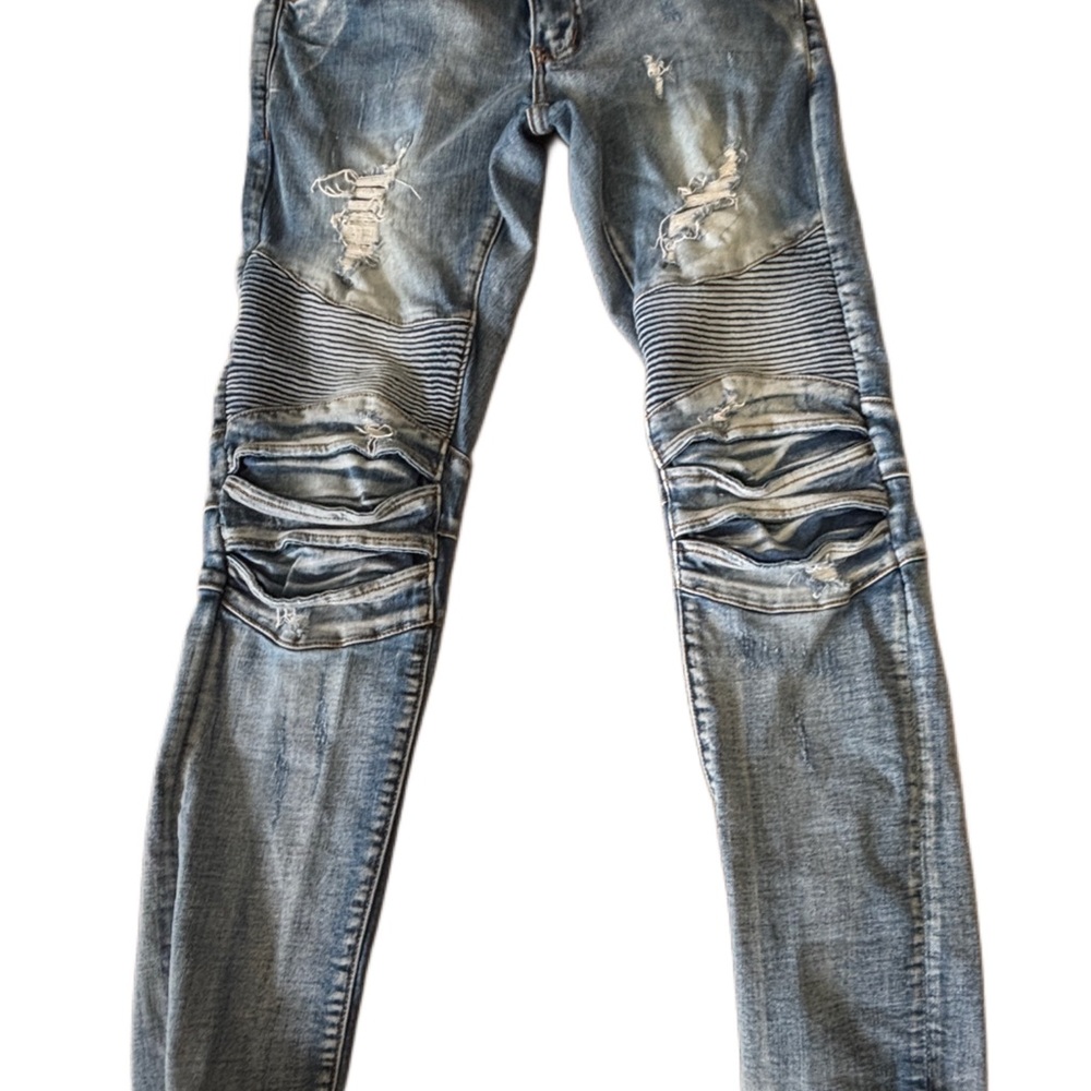 Stylish Blue Distressed Men's Jeans